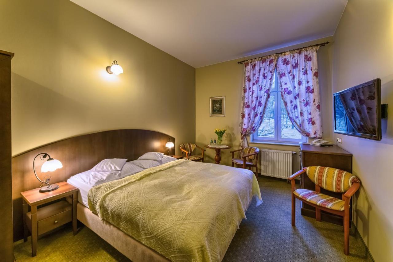 Hotel Berliner Świeradów-Zdrój Extérieur photo